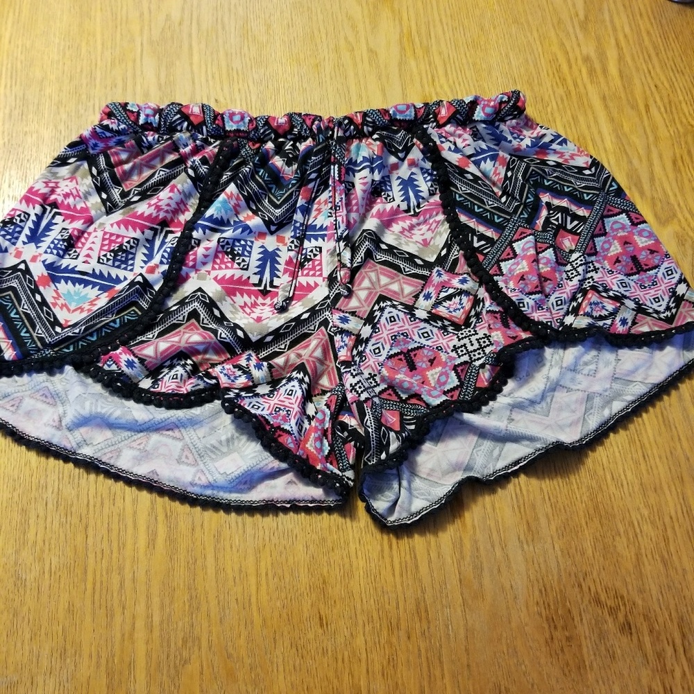 Woman's shorts